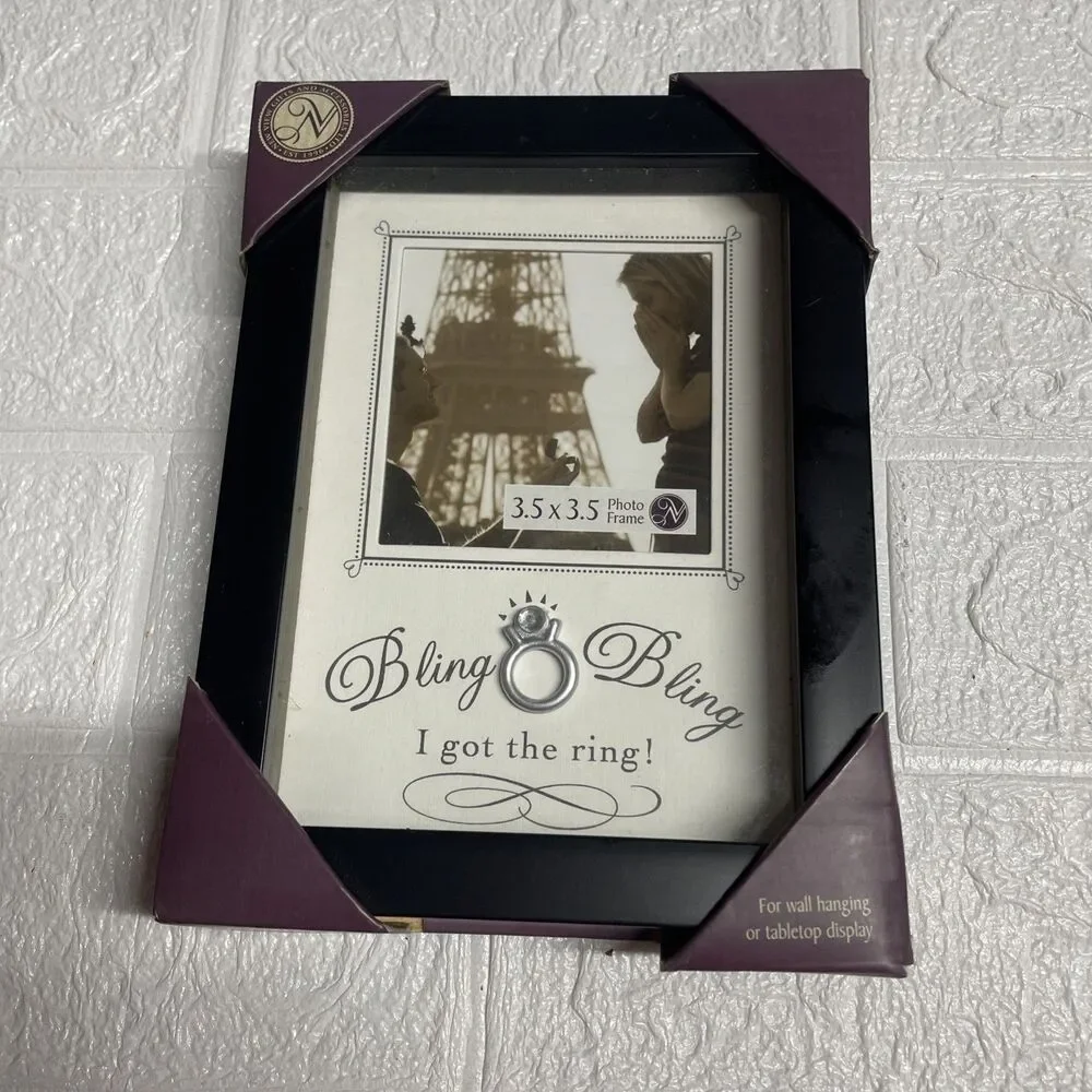 New View Photo Frame Wall or Tabletop Display Bling Bling I Got The Ring-In Box